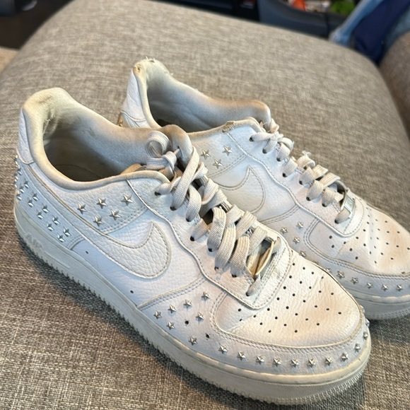 Nike Air Force 1 Low '07 XX
White Studded (Women's) - Picture 1 of 12